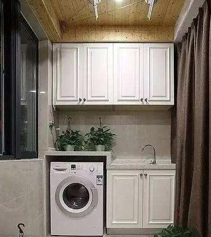 为什么阳台不要放洗衣机？听师傅一说，才知家里放错了