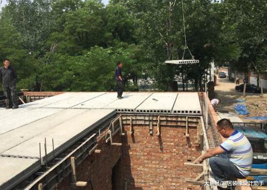 砸30万建无梁无柱、预制板、钢架钢板屋顶, 完工后却成全村最大笑话