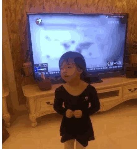 ?晒晒黄奕如今住的豪宅，光钢琴就价值几十万，生活依然过得很幸福