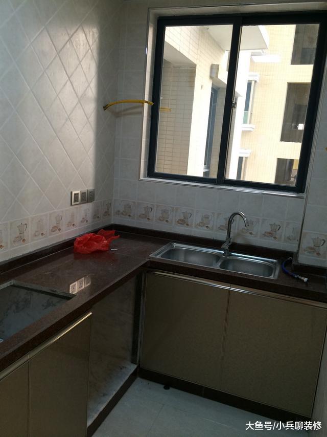 花4万简单装修，租出去一个月收2000，这比空置着划算多了！