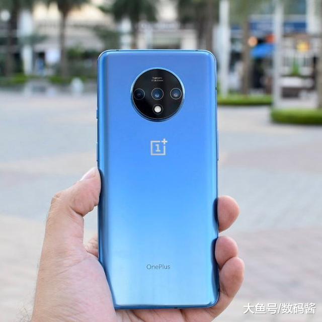 一加7T登场，奥利奥+水滴屏！一加7T Pro跑了？