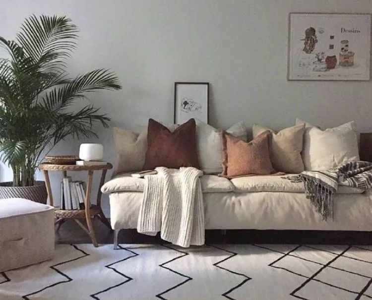 沙发位置挪一挪，让你的客厅瞬间焕然一新！