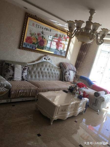 晒晒我的新家，如此漂亮的欧式新房，被小姑子送的十字绣给毁了！
