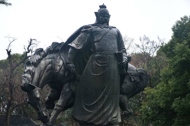 为何岳飞被杀时十万岳家军不去救他，真相究竟是什么？