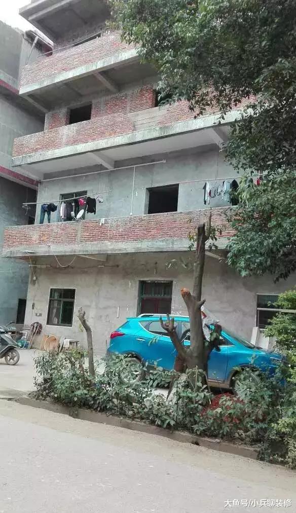 回农村就看到男友家的房子，这样的房子真不想嫁！