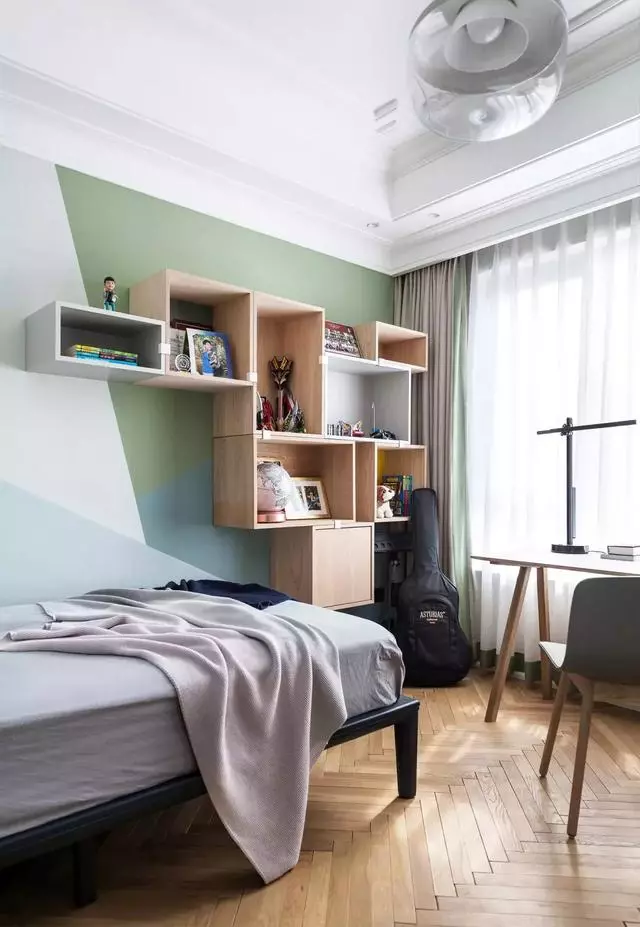 小资大爱的169平混搭之家，好喜欢客厅和阳台的设计，好优雅浪漫！