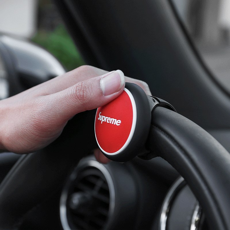 跑高速突遇大暴雨，靠边停还是继续开？牢记这3点，一路安全到家