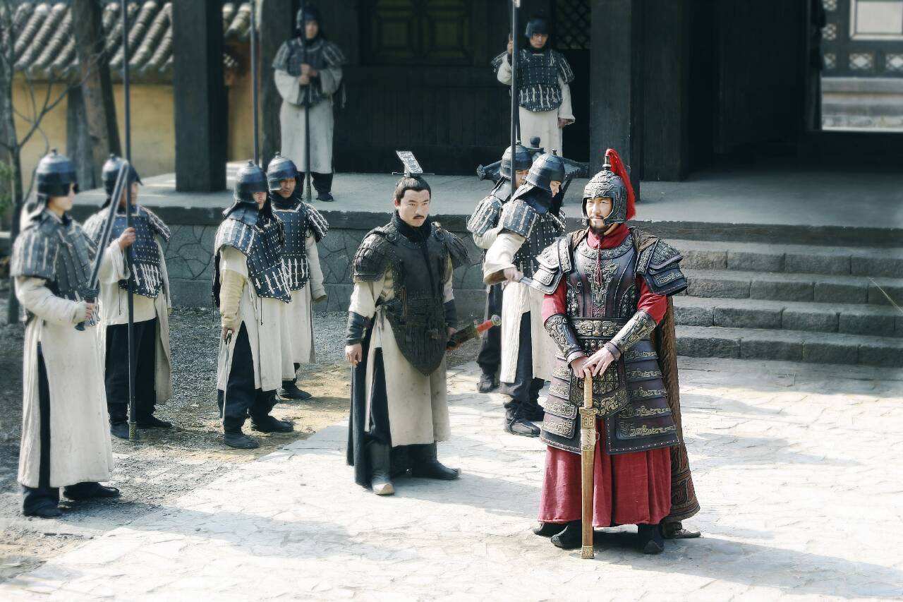 甘罗为祖父出计策，让秦始皇撤回旨意