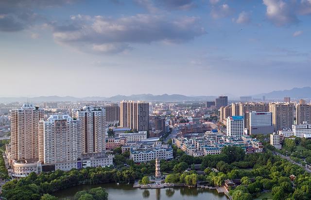 “在大城市过年”, 2019年以后难以再出现回乡购房热潮了