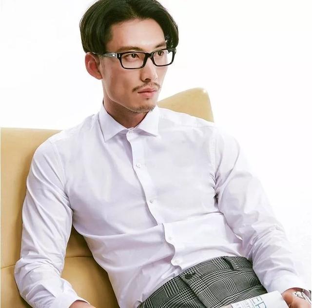 抖音带火的“永不脏”衣服，京东众筹700万，30天不洗也不脏