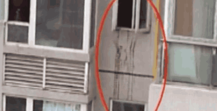 29岁女子不堪女友多次出轨, 划伤她后跳12楼, 称: 以死捍卫爱情