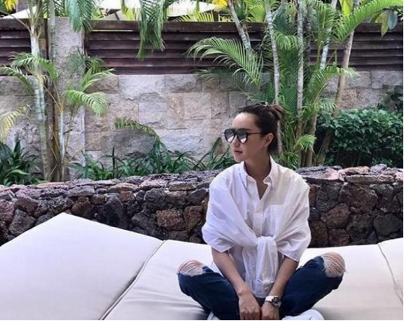 晒晒韩雨芹住的豪宅，斥巨资打造私人花园，内部装修十分气派