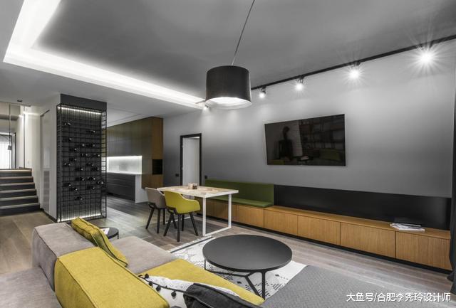 延伸餐厅卡座，设计成电视柜，140㎡双层只有一间卧室，实在太浪费了！