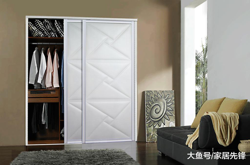 衣柜顶部万万要装这个东西，实用又好看，后悔没早知道