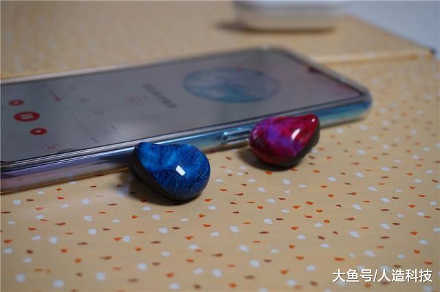 颜值控？音质党？DOSS T33真无线耳机评测