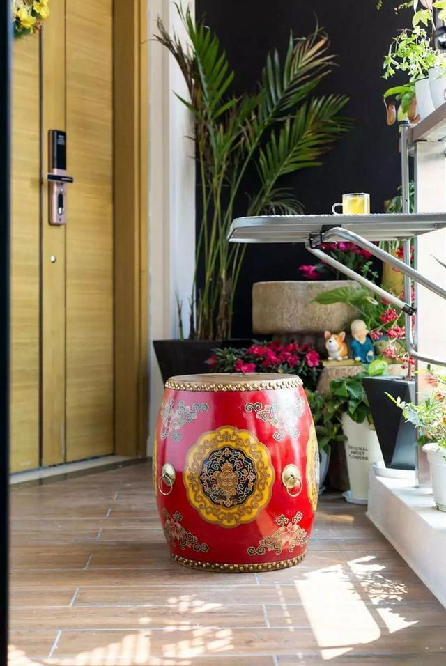 126平米混搭风格美家，一进门就惊艳，绝美入户花园太喜欢