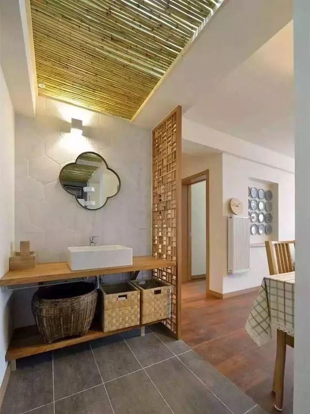 房子再小，洗手台也得设隔断，聪明人这样装，真是漂亮极了！