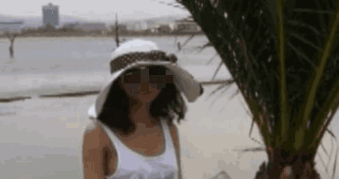 29岁女子不堪女友多次出轨, 划伤她后跳12楼, 称: 以死捍卫爱情