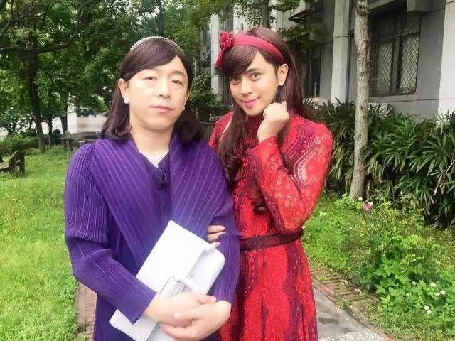 罗志祥台湾豪宅曝光！1500双鞋摆满整面墙，24小时开空调养鞋