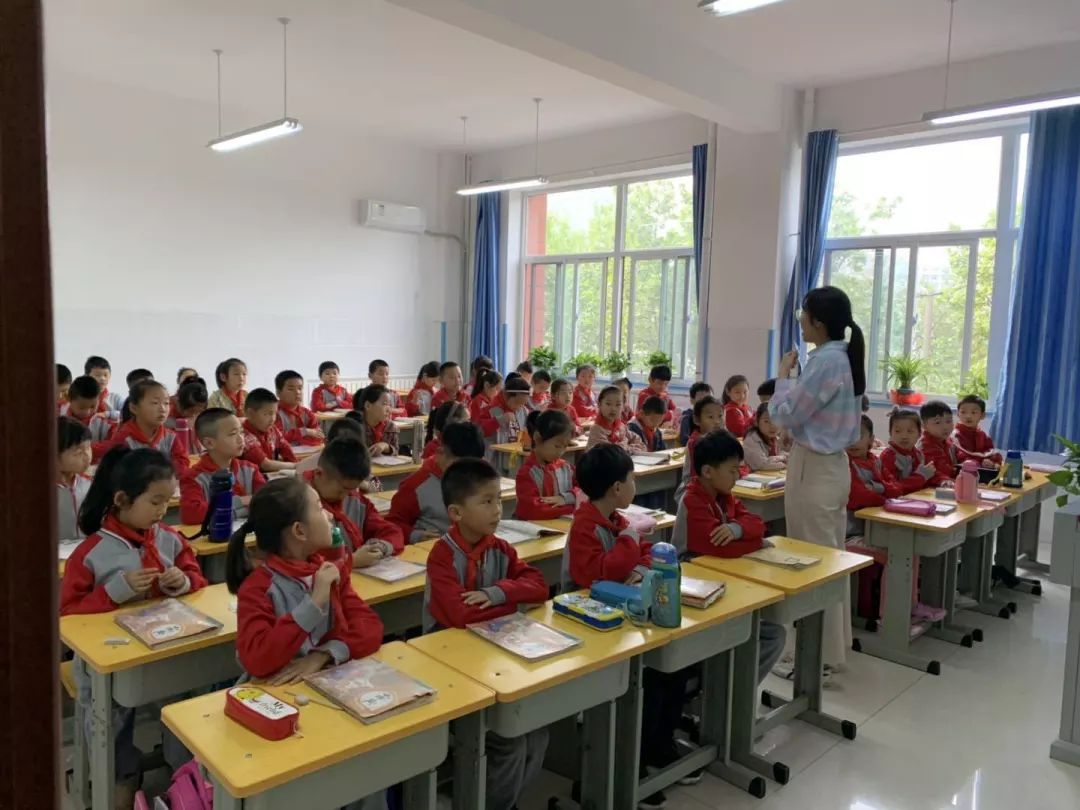 过完假期开学啦！济宁高新区柳杨小学新校园启用