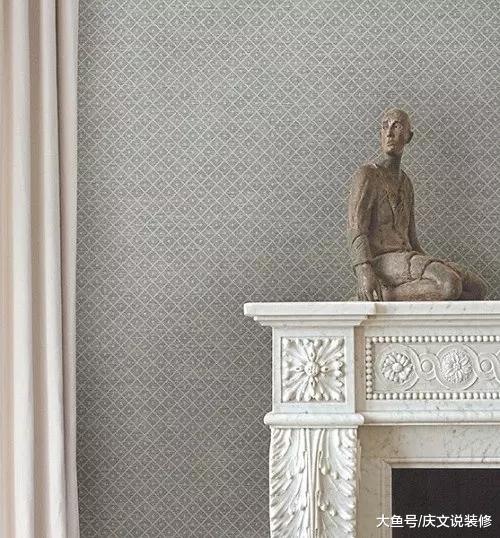 墙纸选的好，既要贴的好，保养也少不了