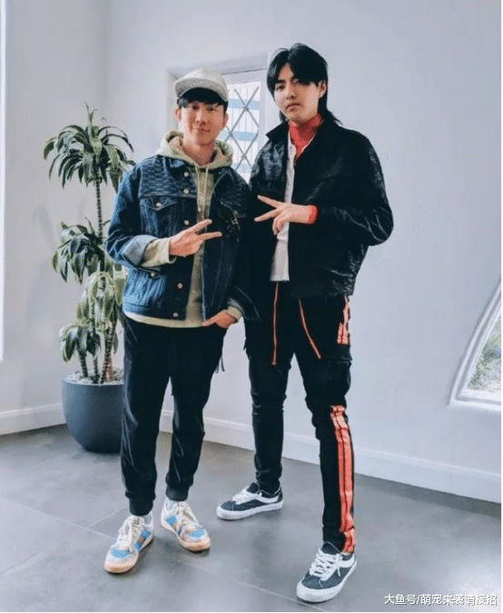 妈耶！网友看了以后表示不敢相信这真的是吴亦凡？