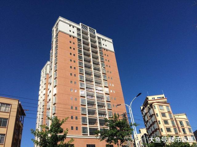 别被“天价学区房”吓到，为了孩子教育，买”这种“学区房也不错