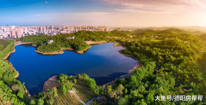 世界绿地“职”等你来，起点高的何止一点点