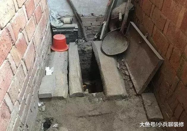 晒晒农村婚房，结婚3年才住30天，最不能接受的就是厕所！