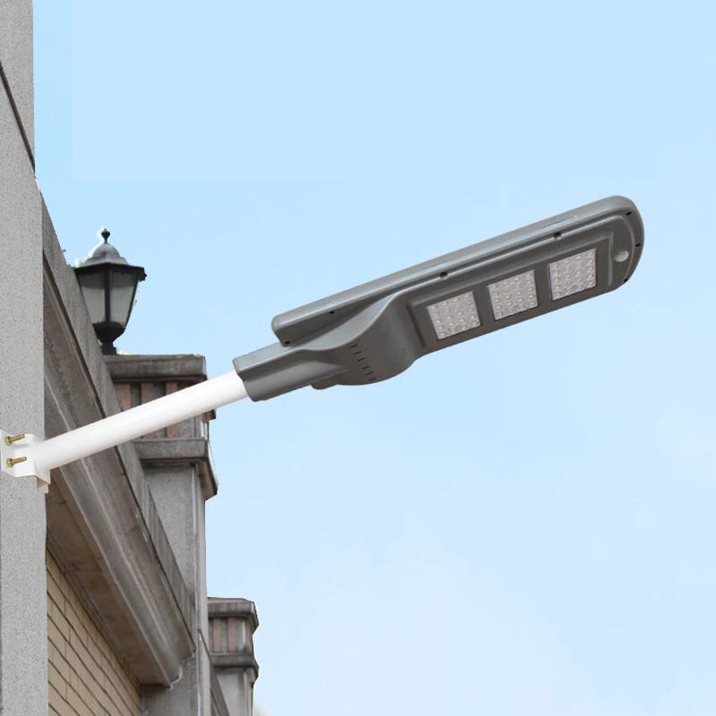 买了三套房才知道，院子不用装电灯！瞧瞧下图，节能环保又美观