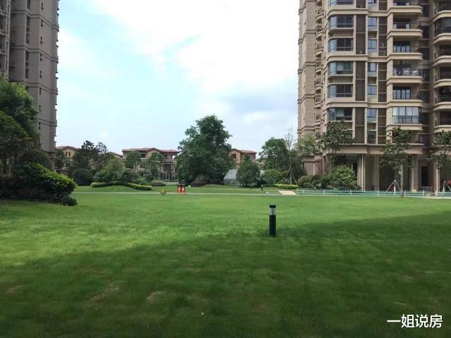 有一件事比房价上涨还可怕，那就是，没人敢相信房价下跌了？