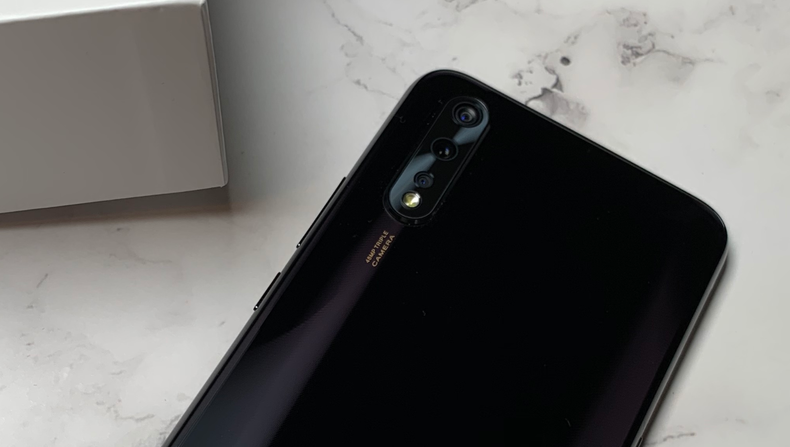 不要过度吹嘘vivo Z5，除了这四大优点之外，还有三大缺点！