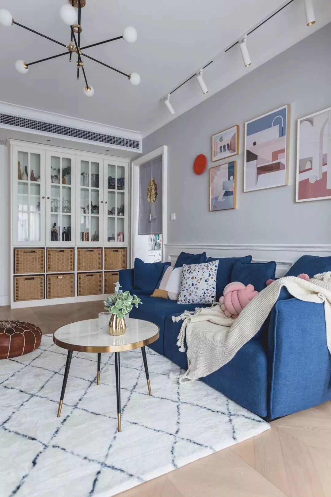 77平的北欧风小户型二居室，次卧改全屋榻榻米设计