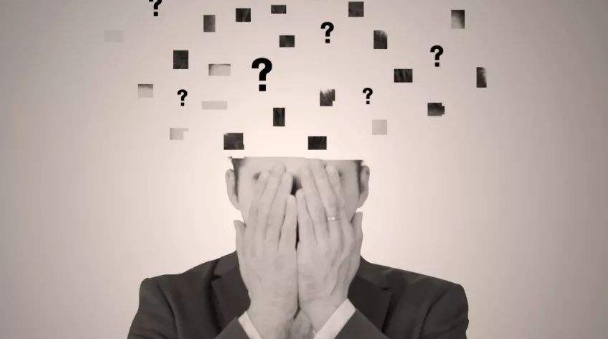 月供比工资还要高，生活压力巨大，还买房吗？