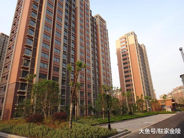 另类解读思路：手机怎么降的价，房价就怎么降下来