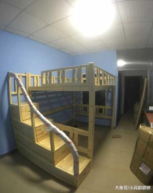 晒晒我20平的出租房，空荡大白墙，改造之后，隔壁小伙怀疑敲错门