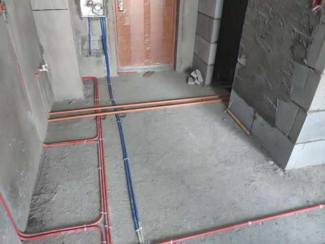 照明线和插座线为何不能走一路？不懂水电别瞎装修！我家就是教训