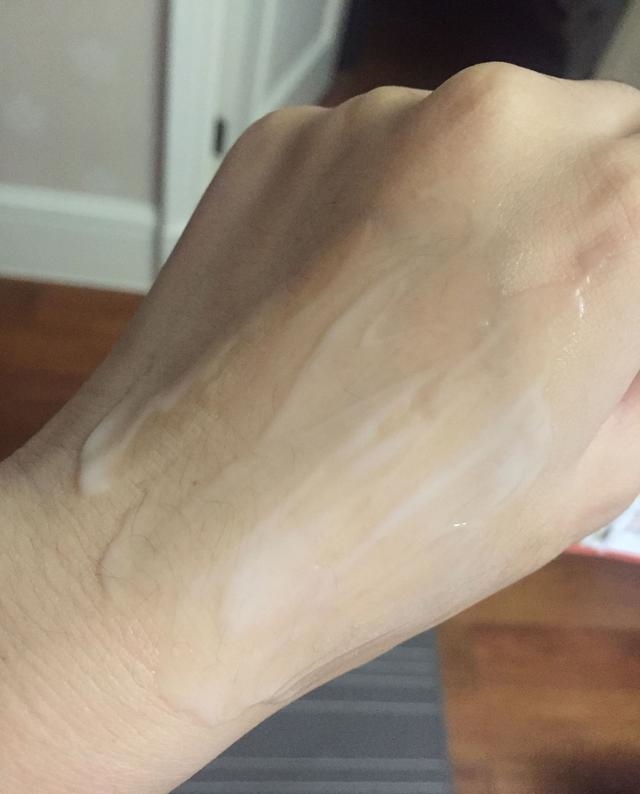 有一国货乳膏最近火透了, 全是胶原蛋白, 3次皮肤白的像打了防腐剂