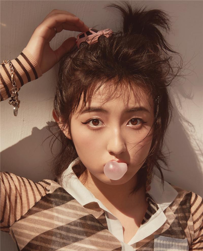 有种“整容”叫张子枫化浓妆，第一眼完全认不出，再看美到犯规！