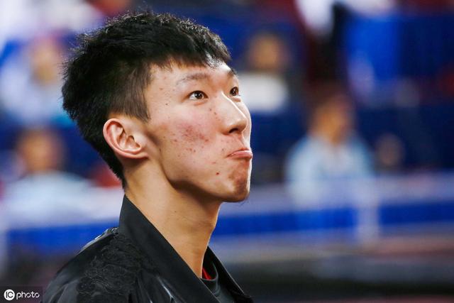 姚明再助篮球职业化 CBA开始设立工资帽 顶薪900万值不值