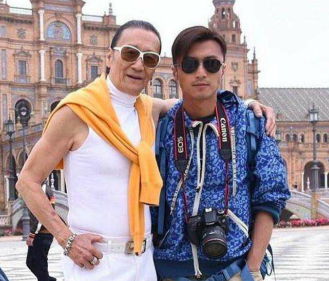 谢贤|谢贤年轻时容貌有多惊艳？网友：10个谢霆锋也没他帅