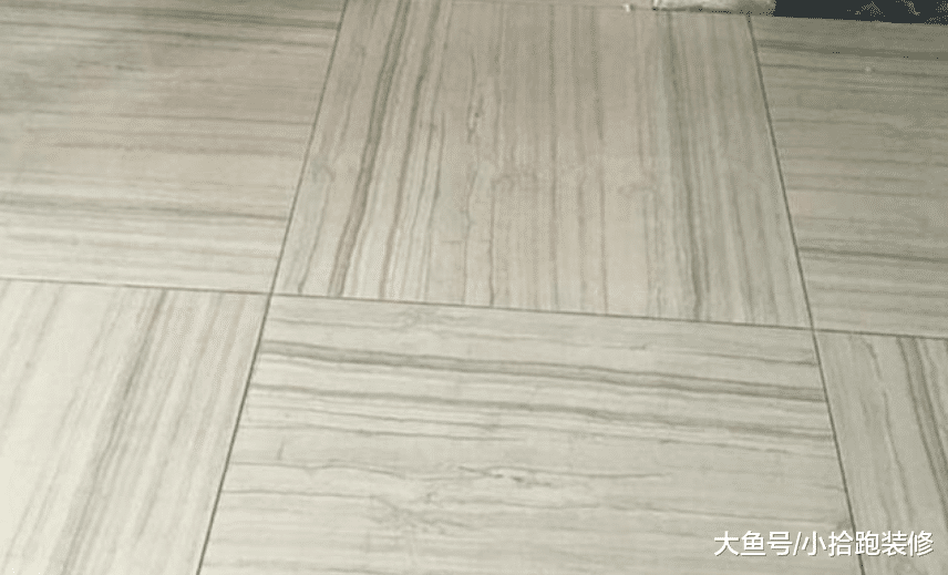 铺瓷砖时, 师傅给了很多建议, 可完工后, 业主却说不实用