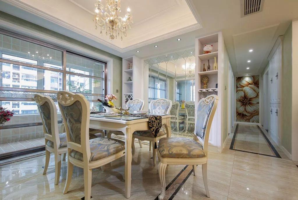 精致、浪漫的简欧3房2厅，镜面与收纳柜组合的餐厅背景墙真不错！