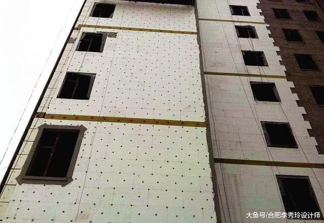 為啥外墻裝飾條內全是泡沫？開發商理直氣壯：還不是為盡快交房！