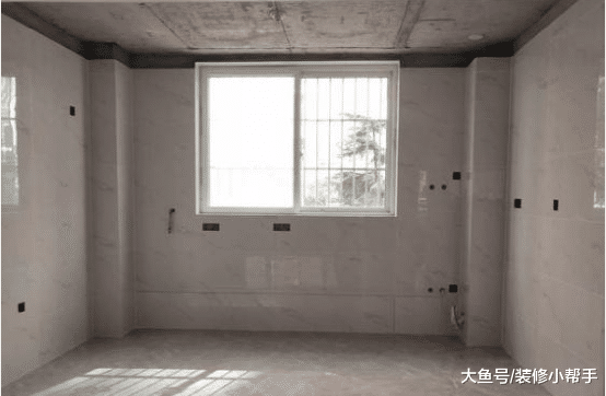 白色瓷砖应该搭配哪种“美缝剂”，好多人不懂，装出来的效果真丑