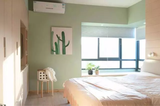 现在卧室都流行这样装了，不仅收纳十足，并且美观时尚不拥挤！