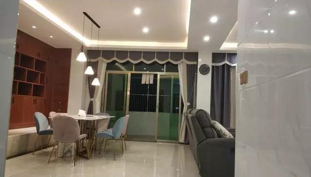 新家45㎡大客厅惊艳客人！卧室“月球”背景墙太个性