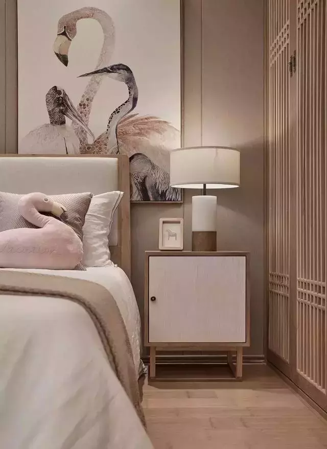 新中式合院別墅，影射隱世哲學態度，不問世事興衰，只求寄情山水