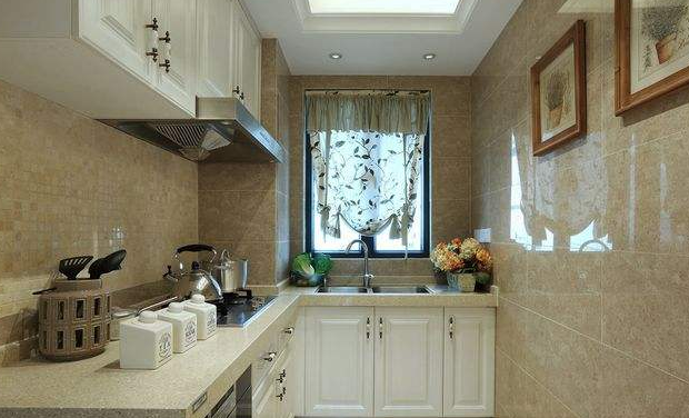 我妈在厨房安装了几个东西，贼好用