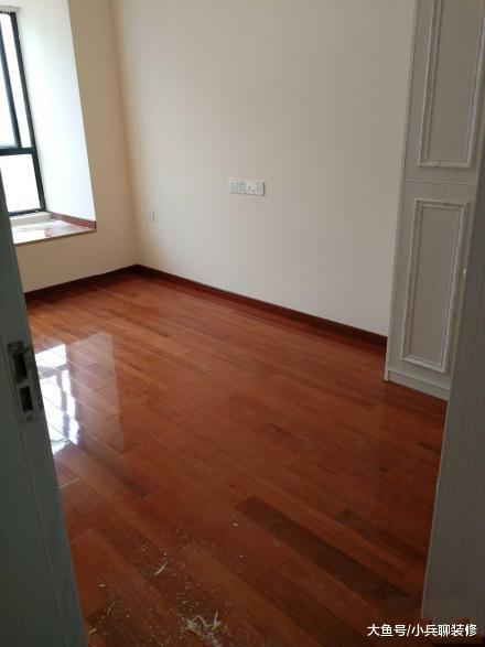 新房硬装刚结束，目前这些就花了8万，朋友来了都吐槽这房子毁了